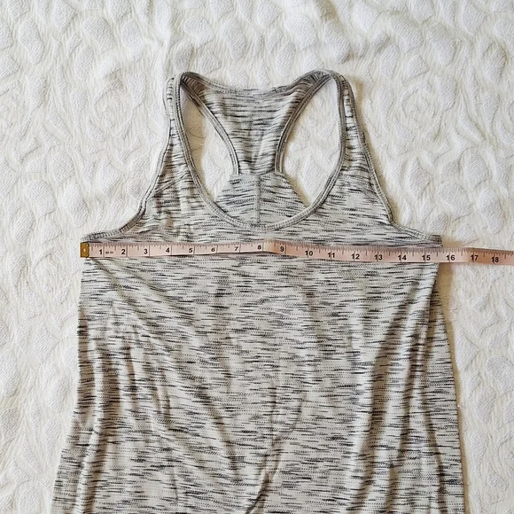 Lululemon Essential Tank Top Grey 6 Small S - Picture 12 of 15